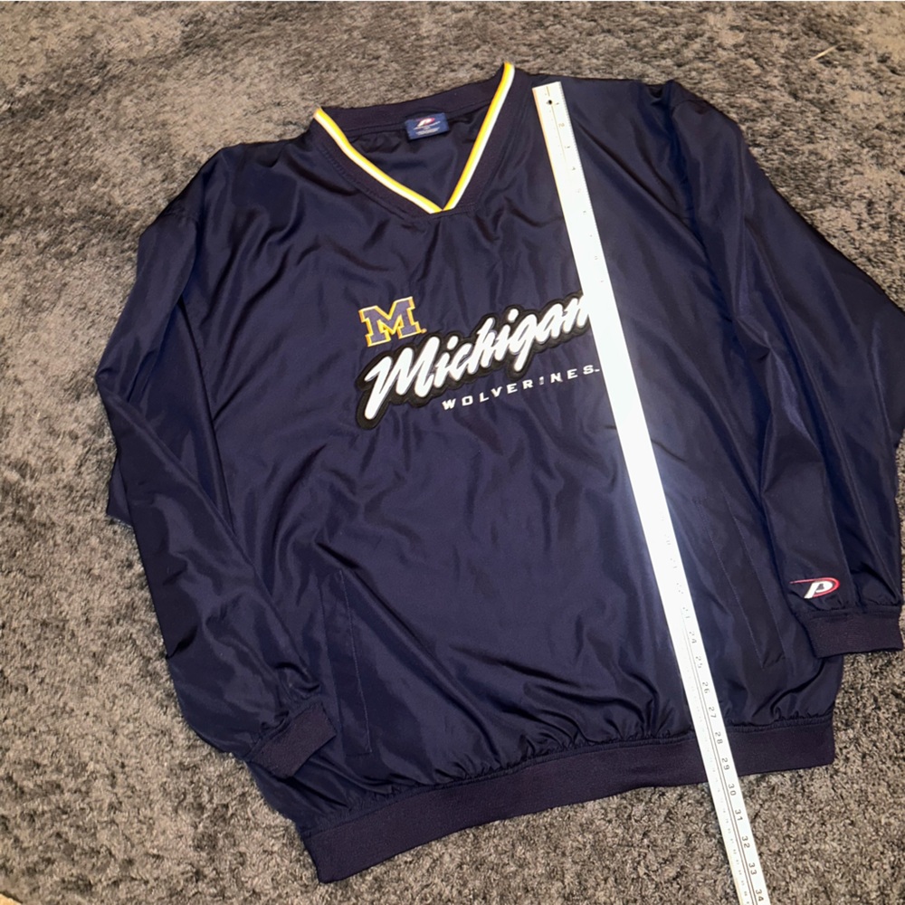 Vintage University of Michigan V-neck Pullover Size XL Made USA - Picture 5 of 5